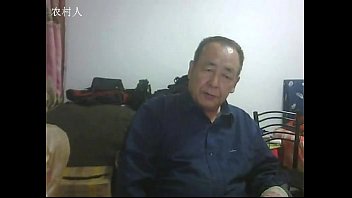 Trò chuyện đồng tính khỏa thân